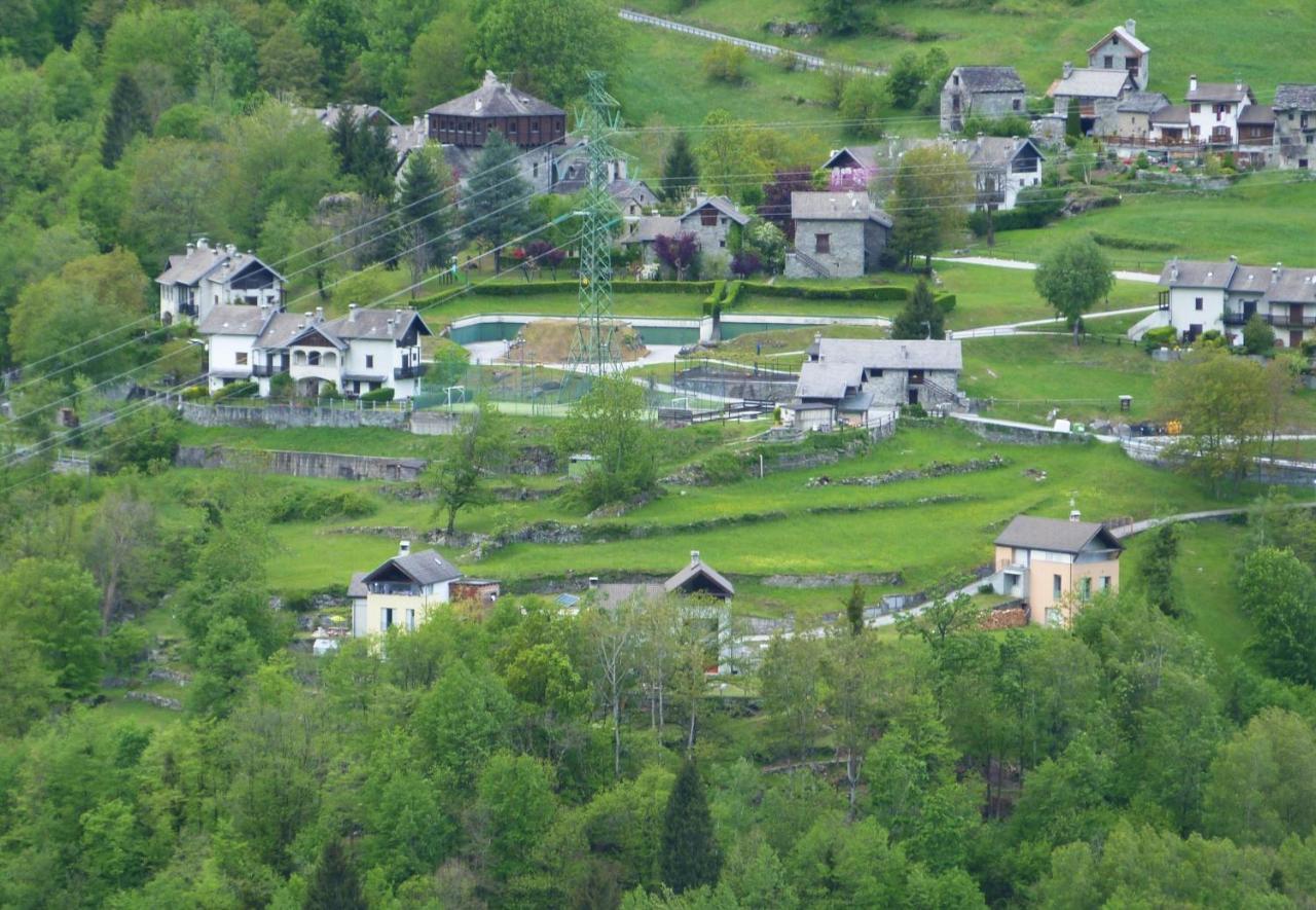 Maison 4 Jardin - Casa Design Ai Margini Del Bosco Holiday home Crodo