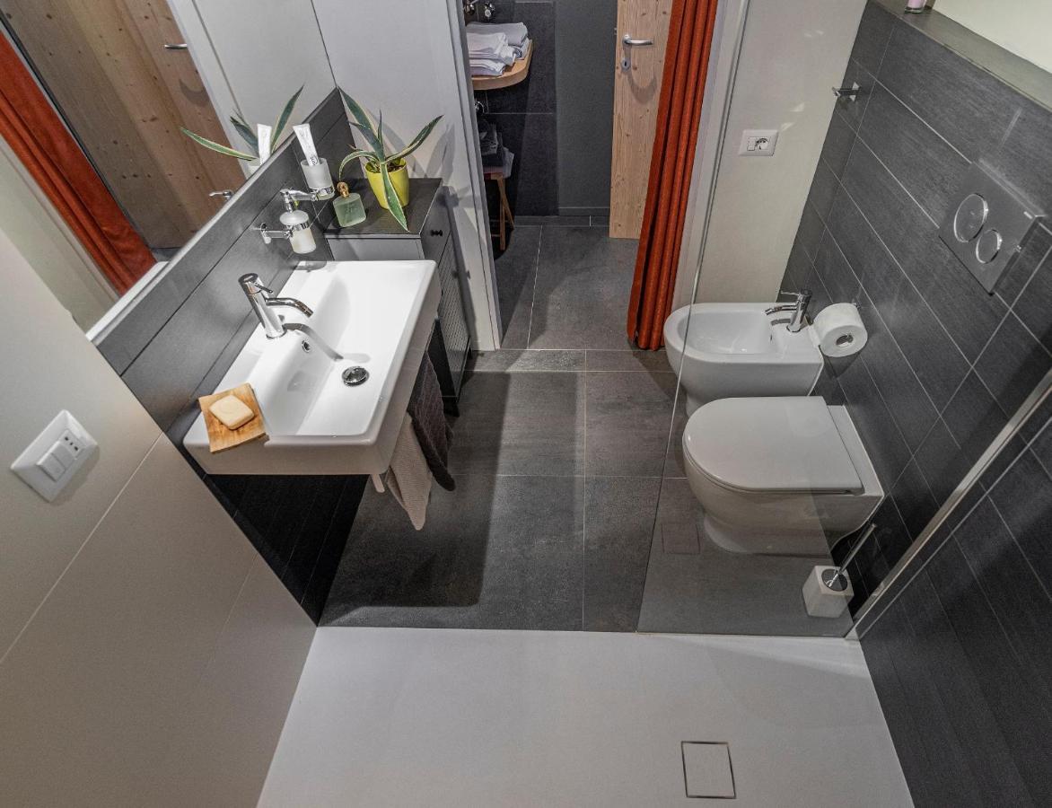 Maison 4 Jardin - Casa Design Ai Margini Del Bosco Holiday home Crodo